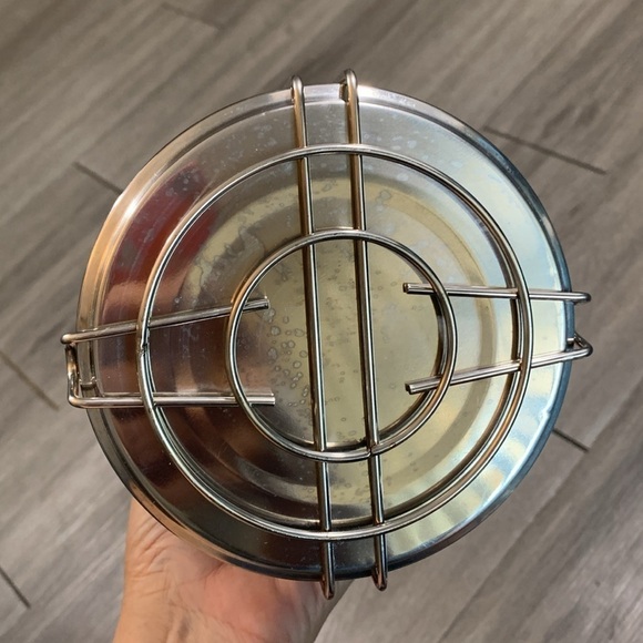 Insulated 4 Layer Stainless Steel Hot Food Container - Picture 6 of 9